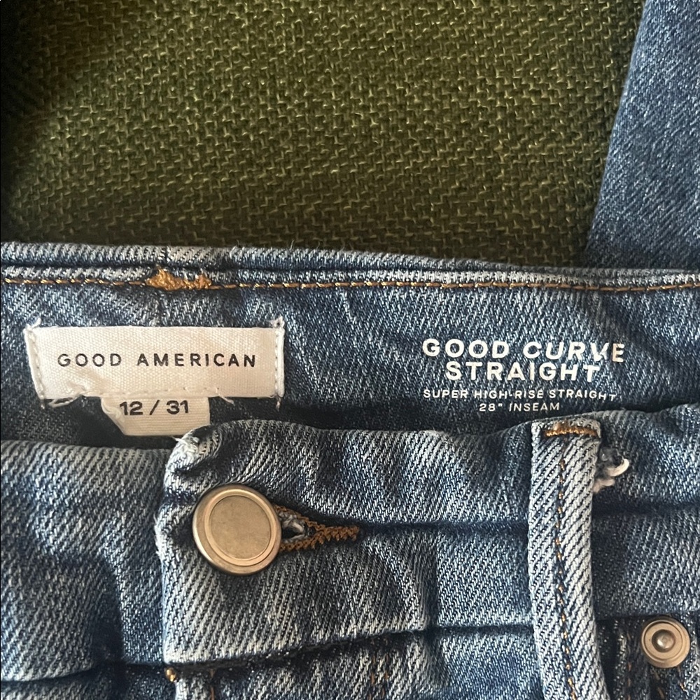 Good American Blue High-Rise Jeans size 12/31 - Picture 2 of 4